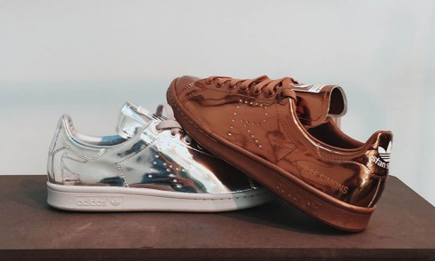 5 mẫu giày sneaker nữ đẹp dành cho Xuân-Hè 2016