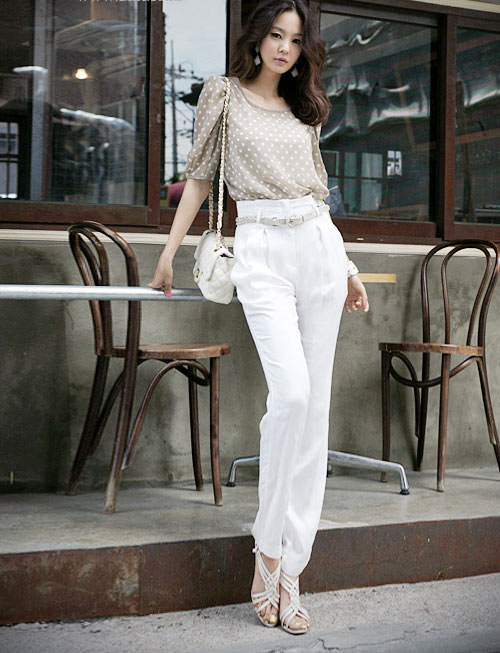 phong cach voi quan au nu và so mi cham bi