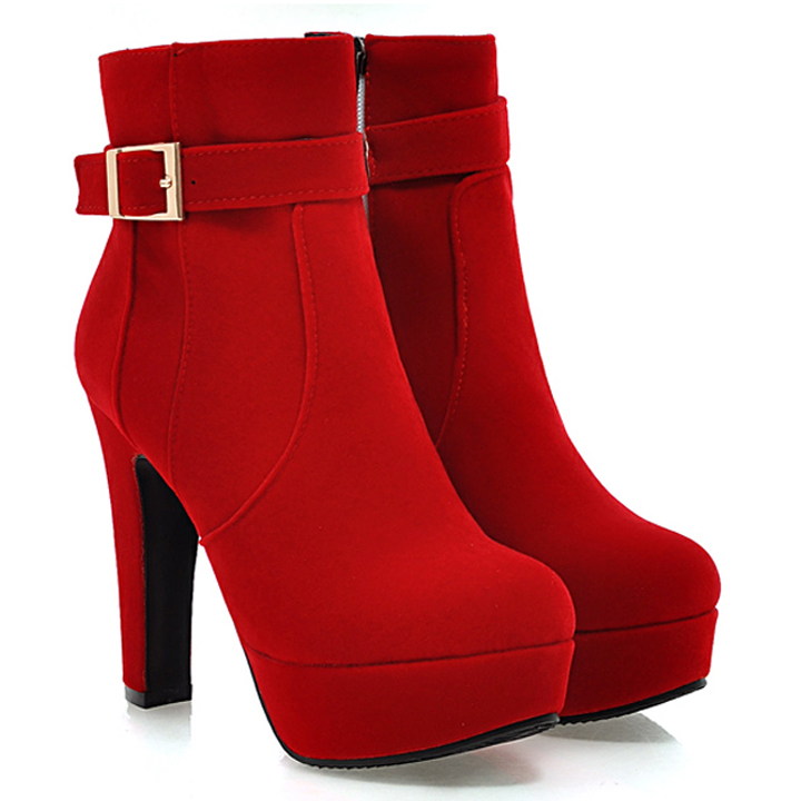 giay-boot-nu-nhung-mau-do-03