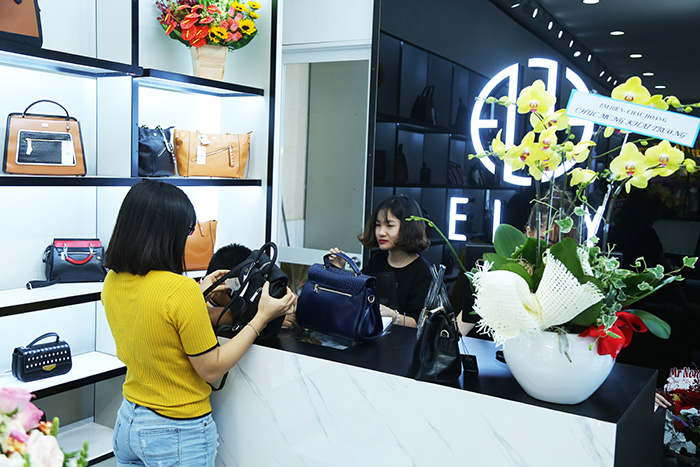 khai truong elly dong na09 14