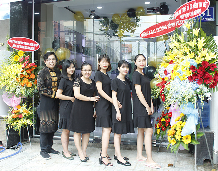 khai truong elly binh duong 11