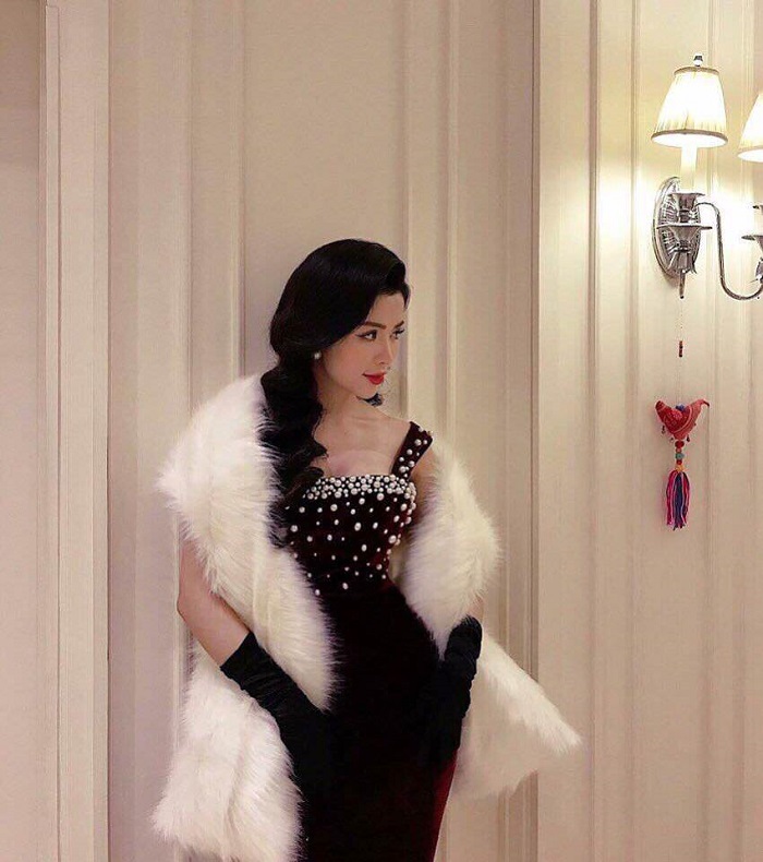 phoi phu kien voi dam den 4