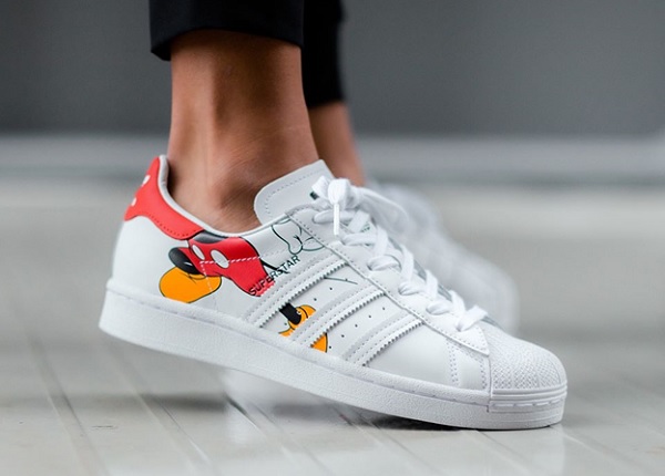 giay sneaker la gi.3