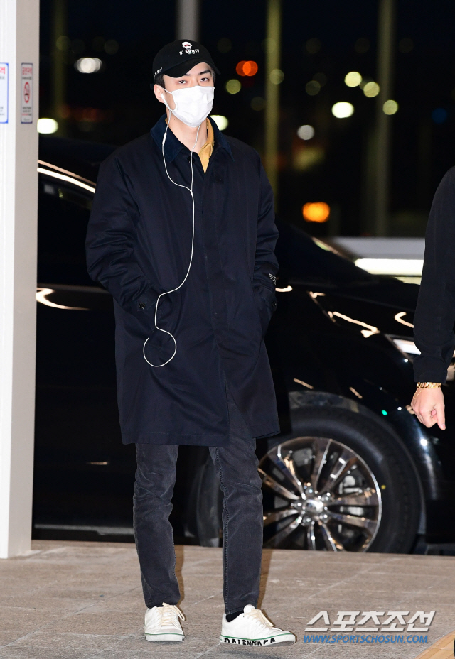 nhung mon do khong the thieu trong tu do cua exo sehun.9