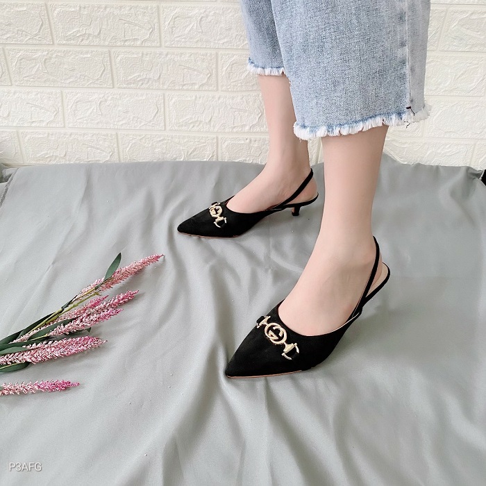 Lưu liền tay địa chỉ bán giày nữ đẹp nhất Vũng Tàu – chị em mua ngay diện Tết