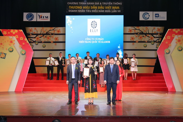 Điều gì đã tạo nên ELLY - Thương hiệu vừa được vinh danh trong top 100 Thương hiệu dẫn đầu Việt Nam 2020