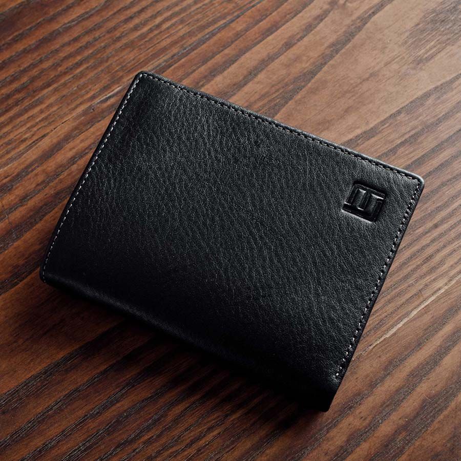 top 5 dia chi ban vi cam tay clutch nam hang hieu.4