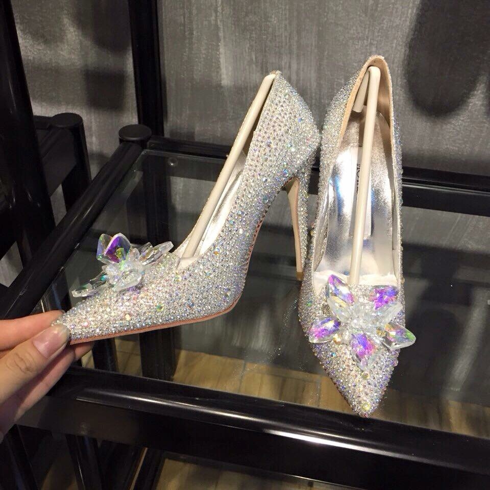 Giày Jimmy Choo: Tổng quan thương hiệu giày Jimmy Choo