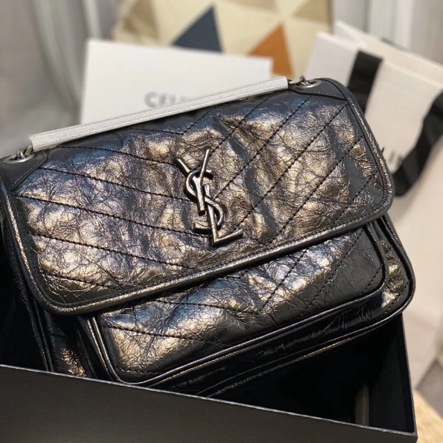 tong quan thuong hieu tui xach ysl.10