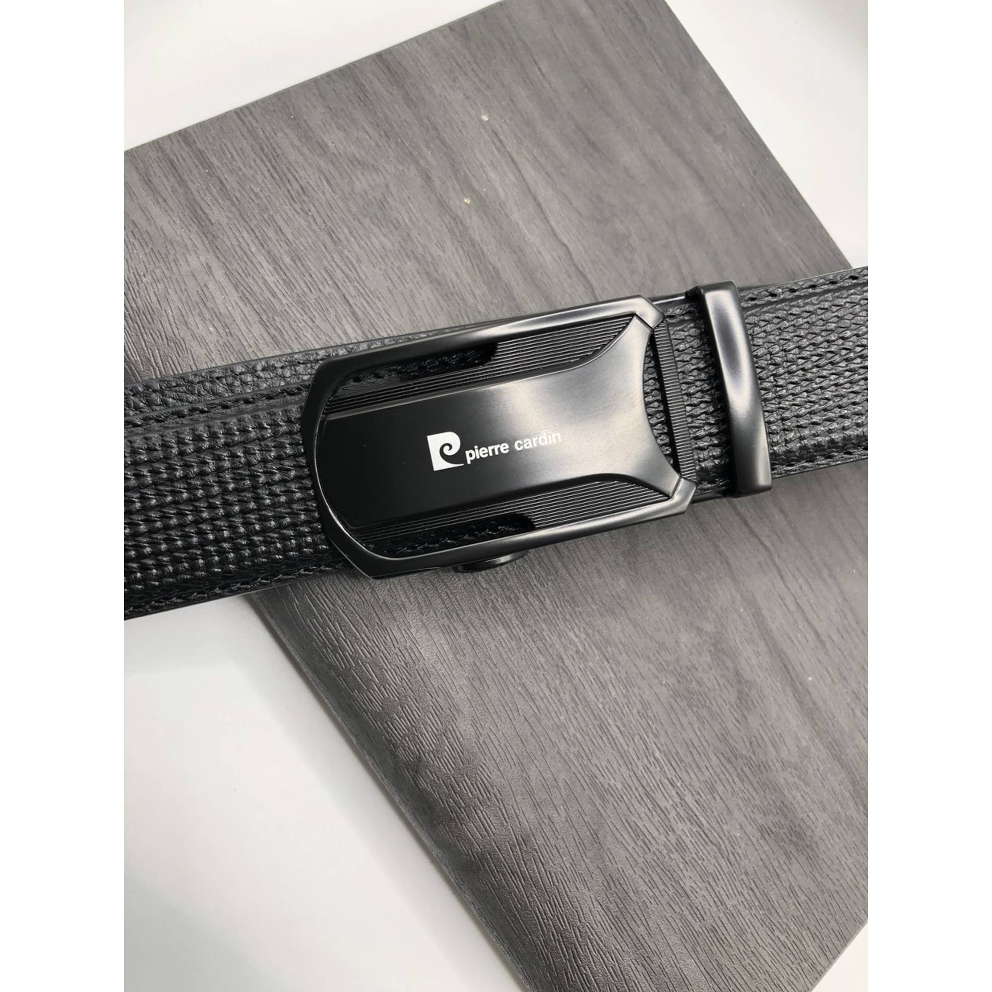 tong quan thuong hieu that lung pierre cardin.7