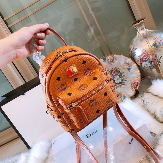 tong quan ve thuong hieu balo thuong hieu MCM.8