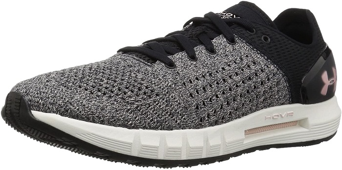 nhung doi giay duoc lam tu cong nghe dac biet den tu thuong hieu under armour.4