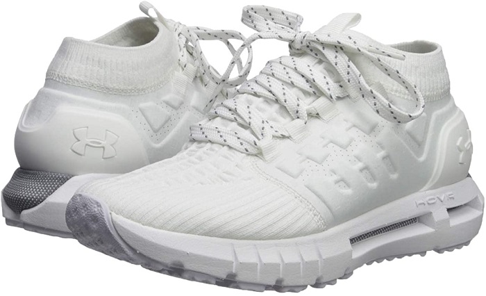 nhung doi giay duoc lam tu cong nghe dac biet den tu thuong hieu under armour.2