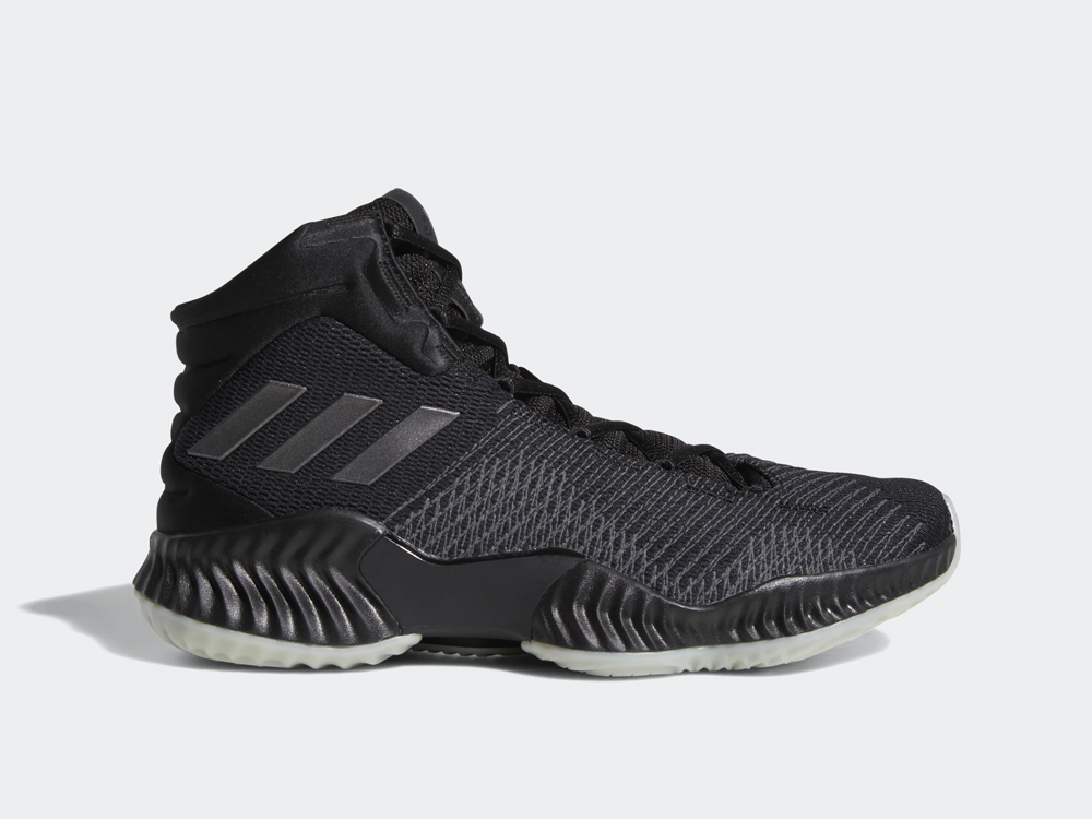 top nhung doi giay bong ro tre trung nang dong cho dan the thao.6