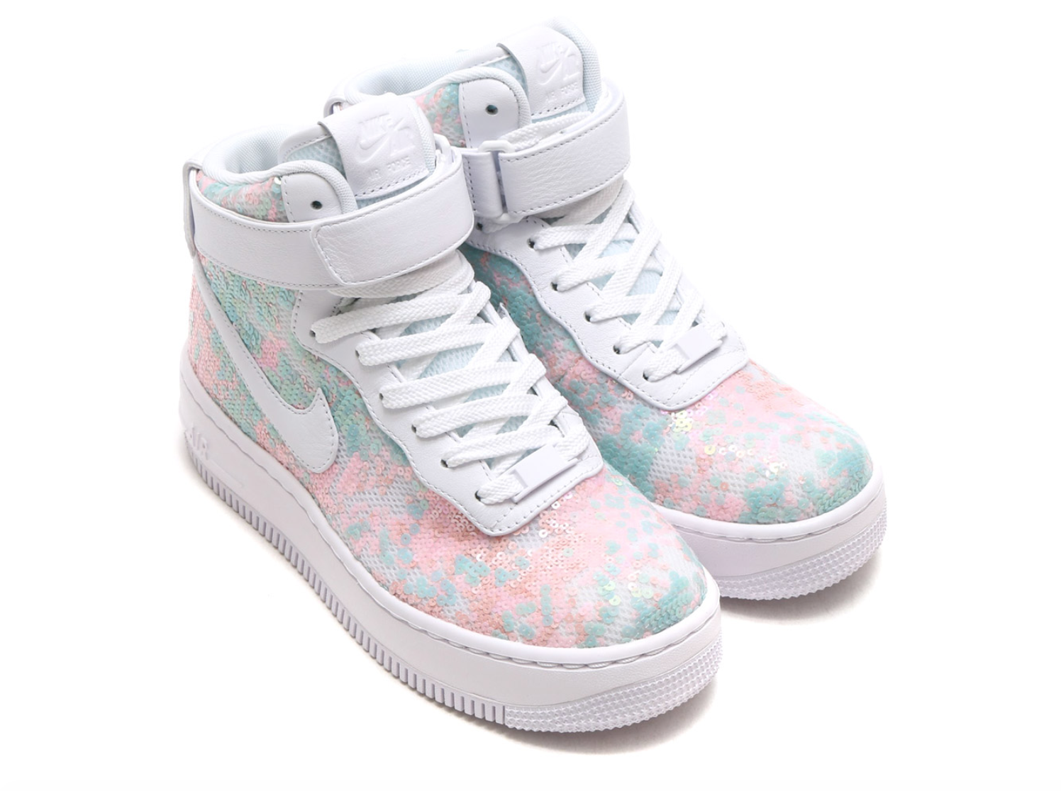 top 10 giay the thao nu dep khien ban me man tu cai nhin dau tien.3