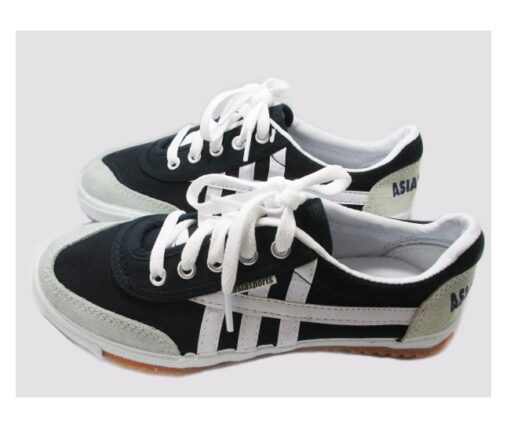 Top 10 mẫu giày Bata nam và nữ hot nhất hiện nay | ELLY - TOP 10 Thương ...