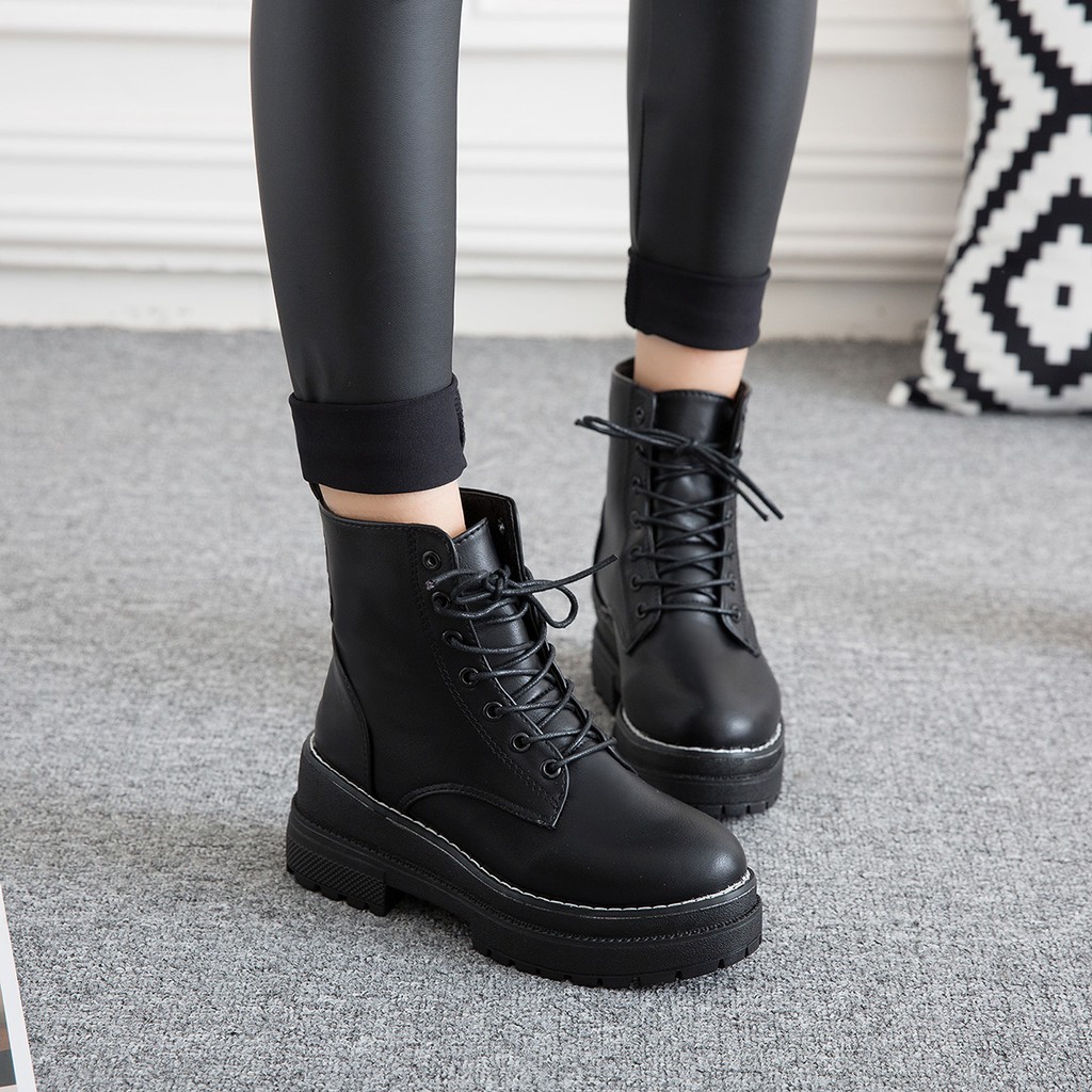 lua chon nhung doi boot nu sanh dieu cho mua dong sap toi.8