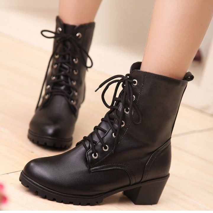 lua chon nhung doi boot nu sanh dieu cho mua dong sap toi.5