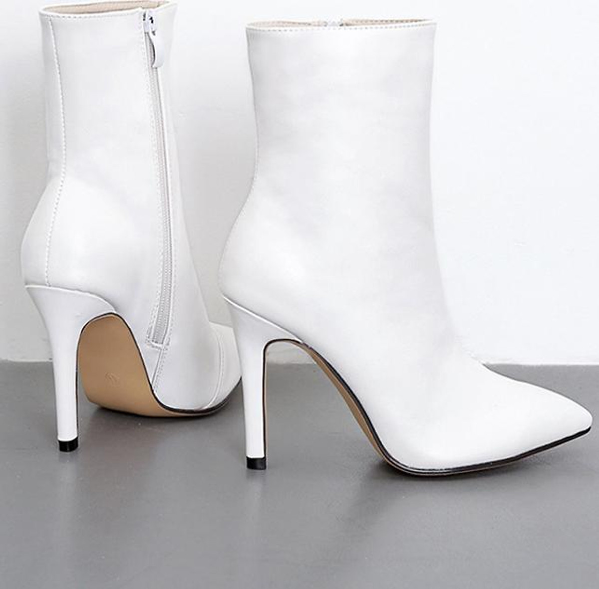 lua chon nhung doi boot nu sanh dieu cho mua dong sap toi.3