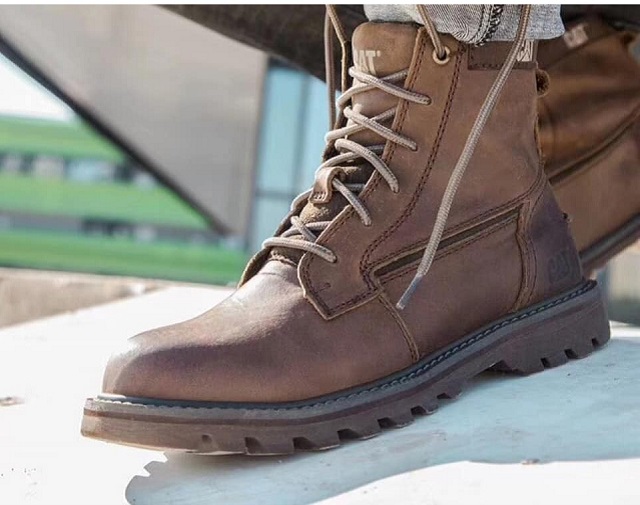 diem danh nhung doi giay boot nam hoan hao cho canh may rau.2