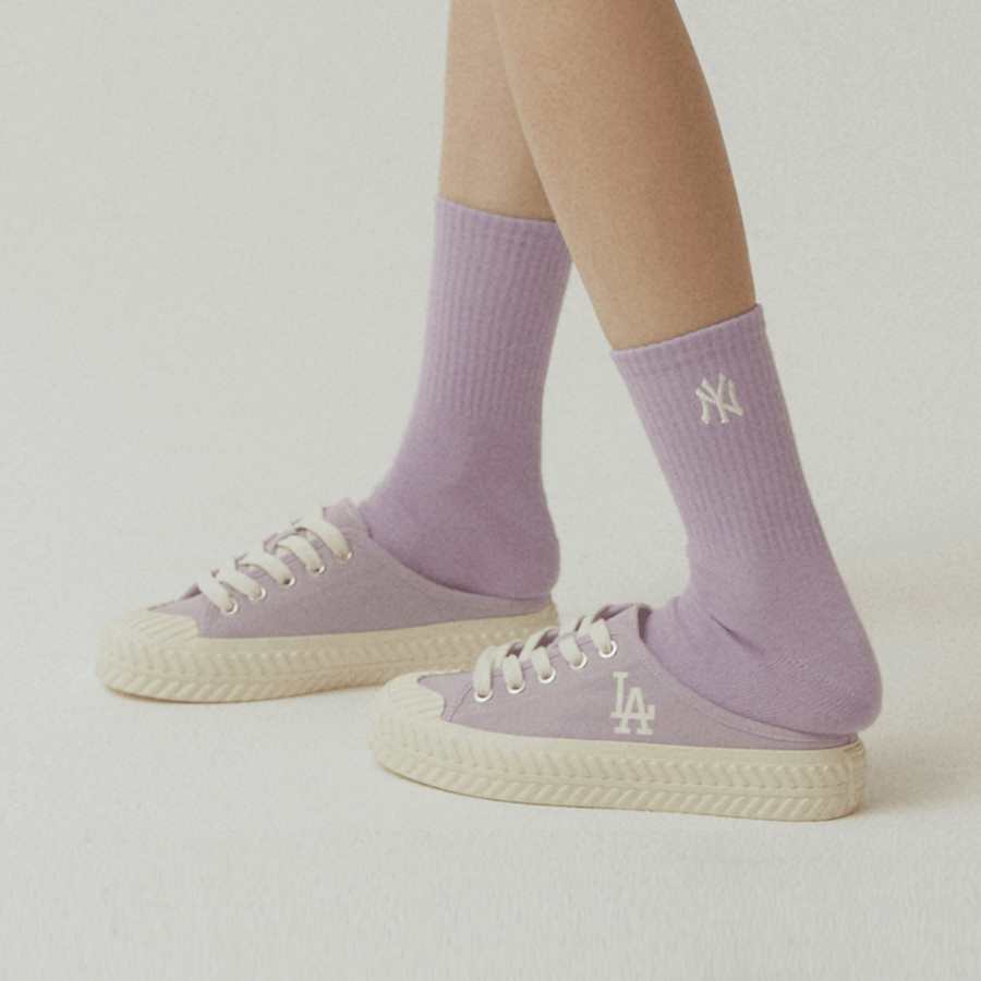 nhung doi giay ho got thuong hieu mlb quyen ru.4