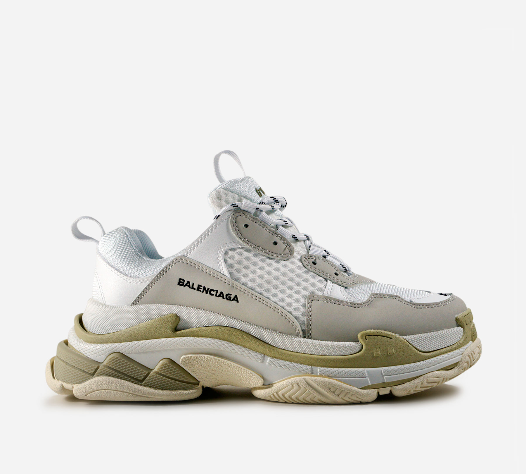 nhung doi giay don de phu hop cho ca nam va nu.10