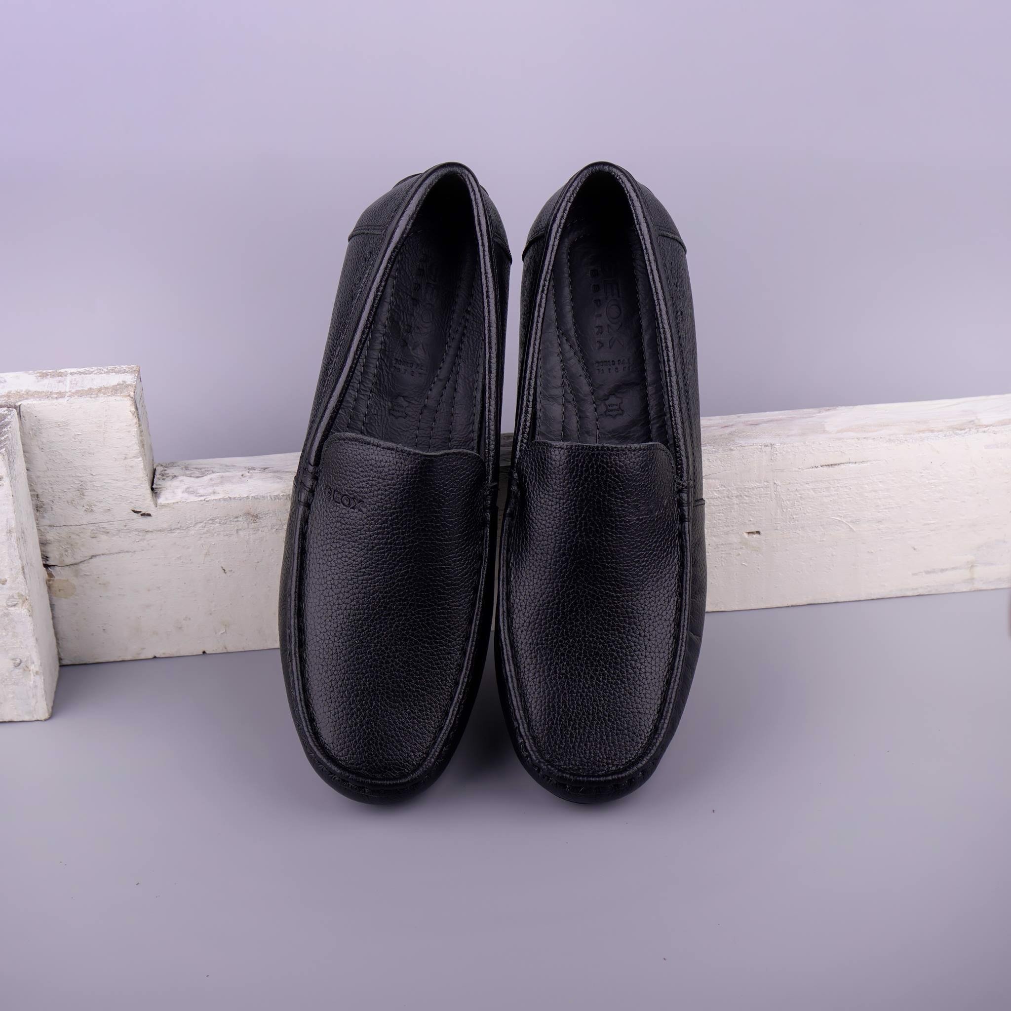 tim hieu net dac biet cua nhung doi giay biet tho thuong hieu