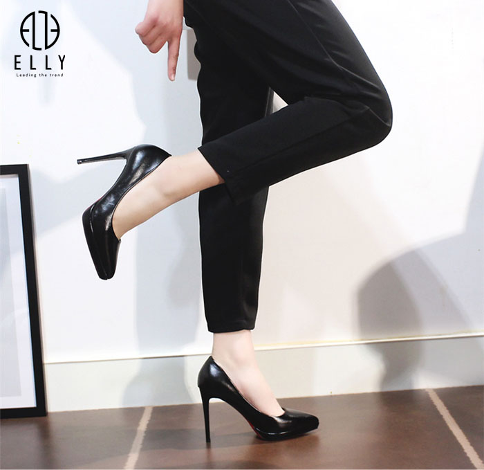 nhung luu y khi chon mua va su dung giay cao got danh cho co nang cong so.11