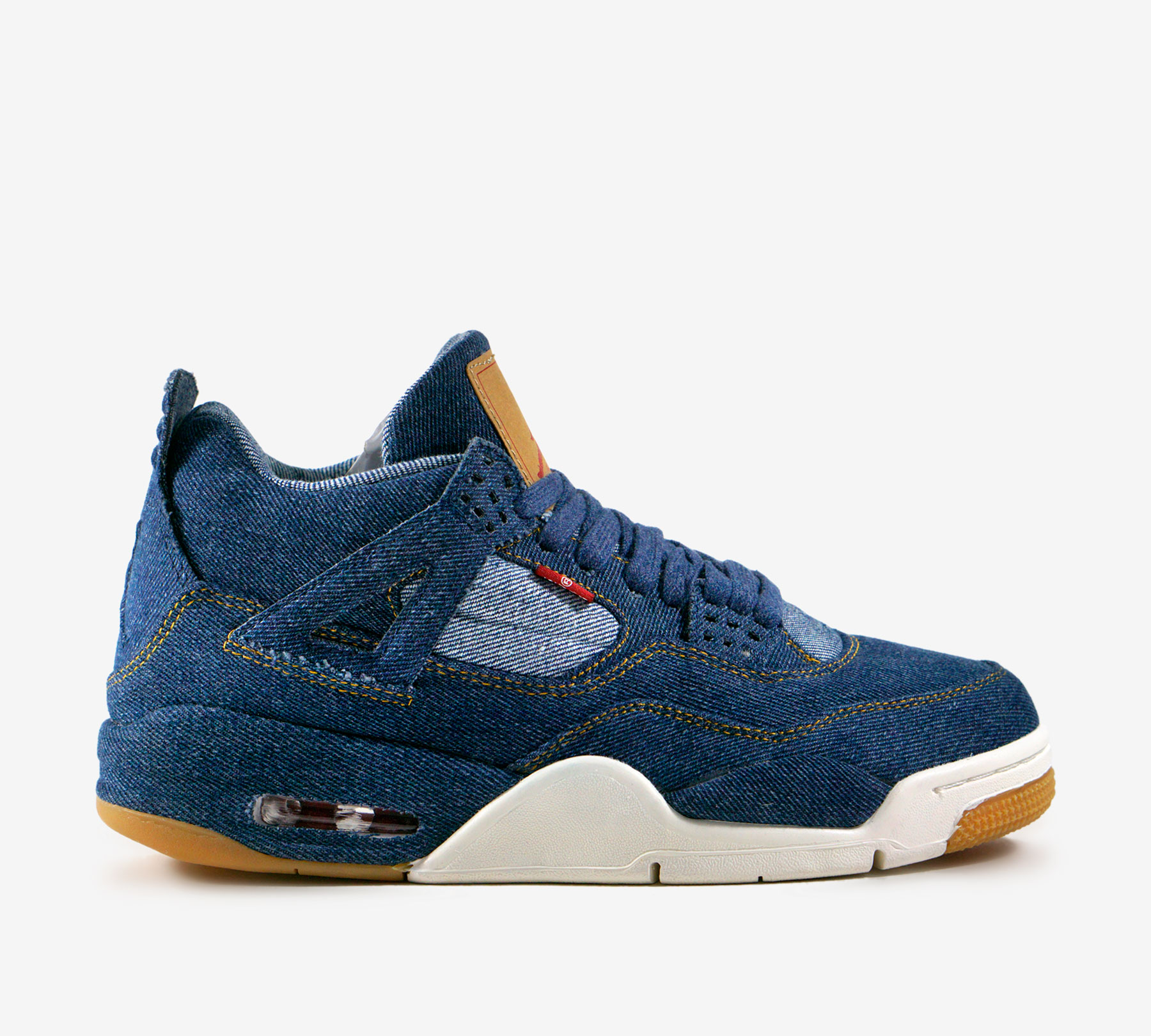 nhung doi giay sneaker duoc lam tu chat lieu denim doc dao.1