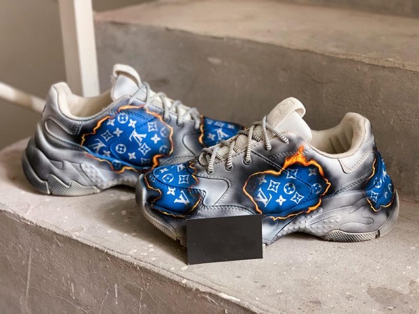 chiem nguong nhung doi giay custom doc dao ca tinh.17