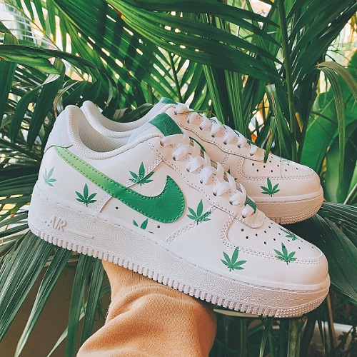 chiem nguong nhung doi giay custom doc dao ca tinh.8