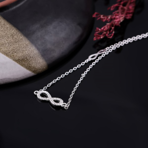 dây chuyền bạch kim nữ