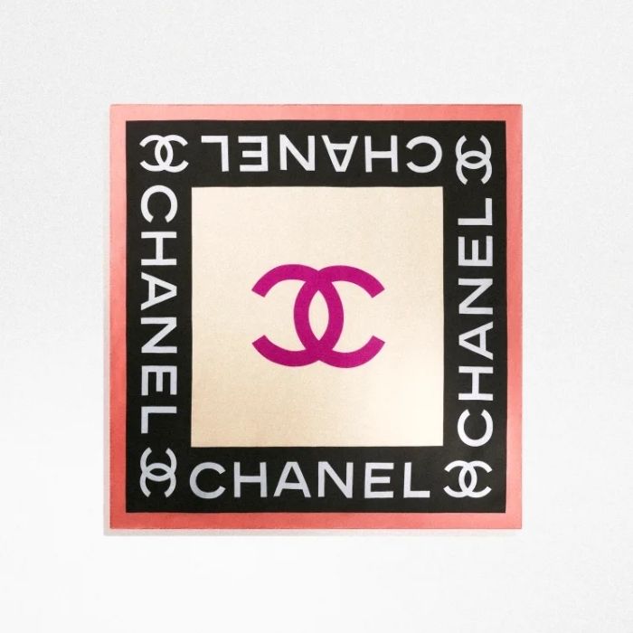 Thương hiệu khăn choàng cổ Chanel