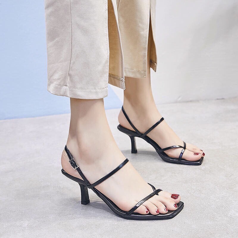 quy co cong so nen chon doi sandal cao got nao nam 2022.5