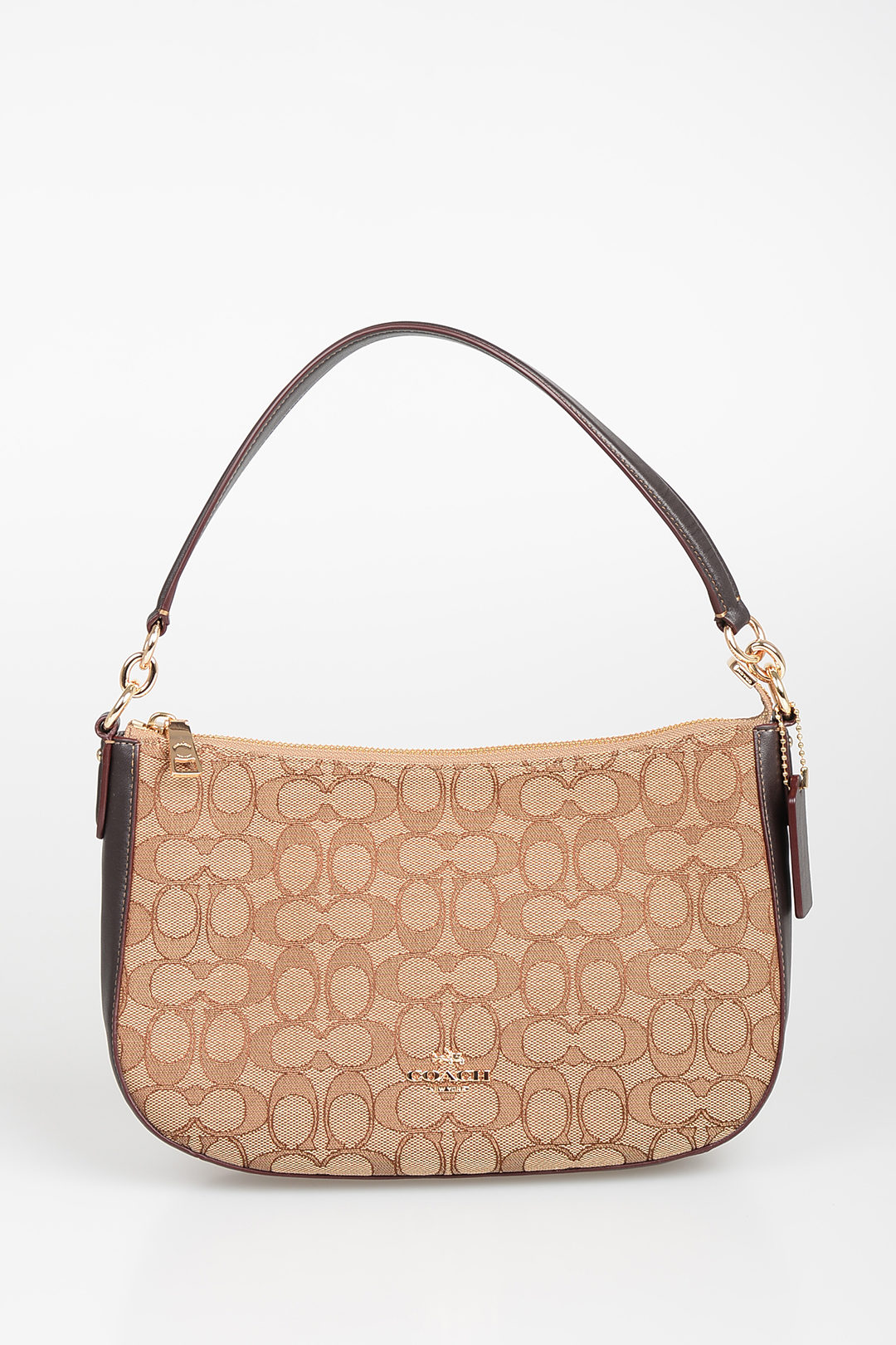 xu huong monogram trong nhung thiet ke thoi trang cua coach.5