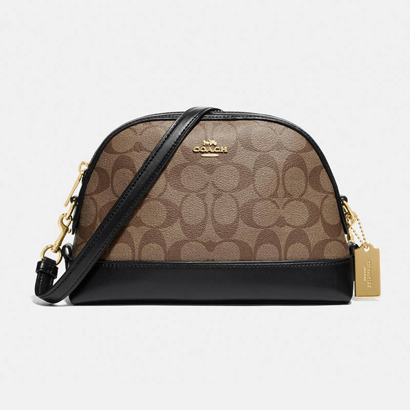 xu huong monogram trong nhung thiet ke thoi trang cua coach.1