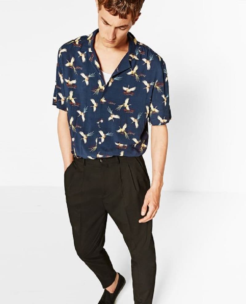 huong dan cach mix do da phong cach voi ao so mi nam hoa tiet.3