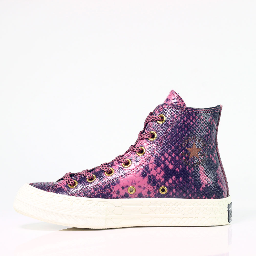 tong hop nhung doi giay sneaker cao co danh cho ca nam va nu.3