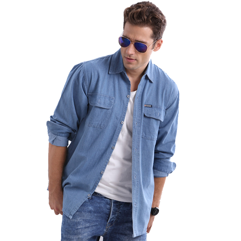 mac ao so mi nam khoac ngoai nhu the nao de tre trung va nang dong.3