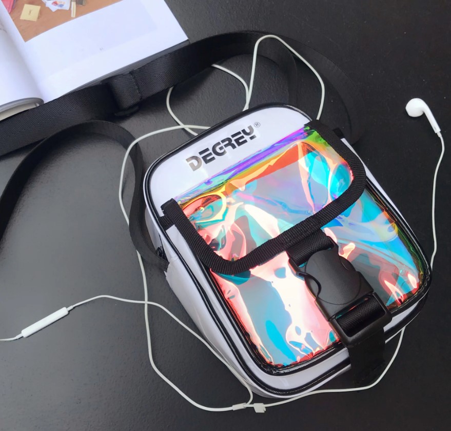 7 mau tui nam deo cheo duoc yeu thich den tu local brand.5