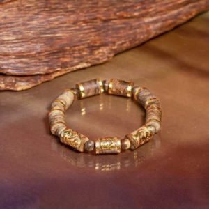 dia chi mua vong tay tram huong3