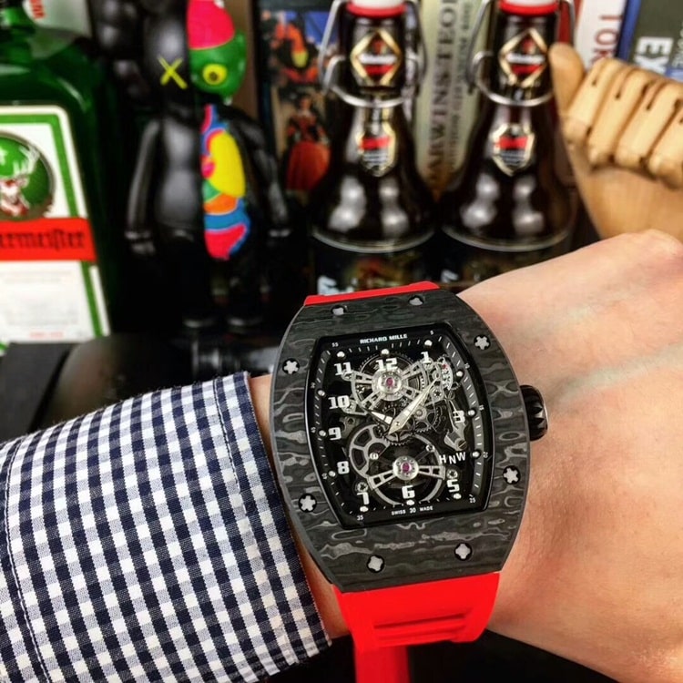 co nen mua mot chiec dong ho replica hay khong.3