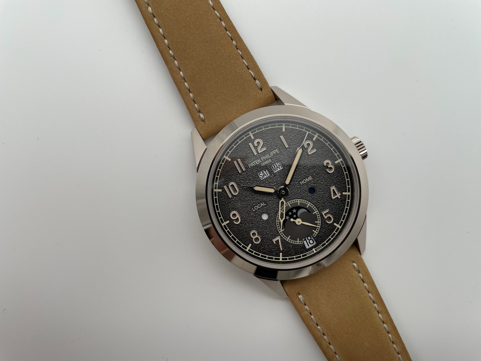 dong ho patek philippe 5326g 001 khang dinh dang cap vuot troi.5