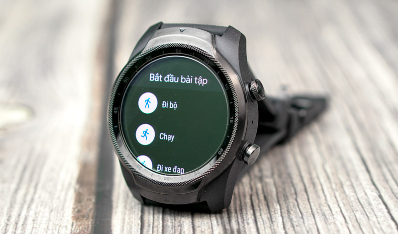 top nhung chiec dong ho thong minh co kha nang nghe goi.5