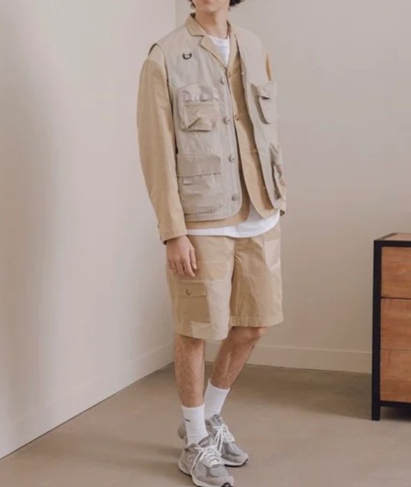 phoi do cuc banh trai va nang dong cung quan short tui hop.2