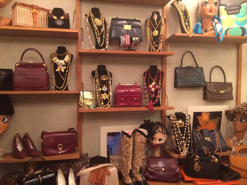 tui xach quay nguoc lai phong cach vintage khong the bo lo.2