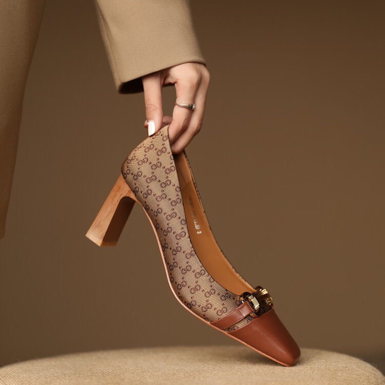 nhung mau giay hang hieu gucci hua hen tro thanh hot trend cua nam 2022.3