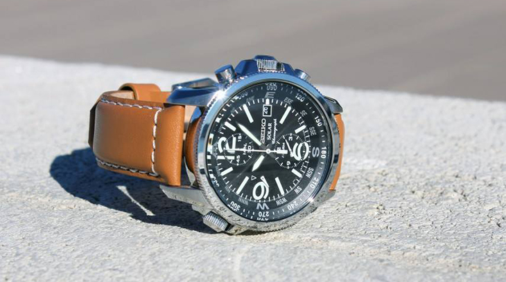 nhan biet nhung dau hieu hu hai cua dong ho nang luong mat troi.3