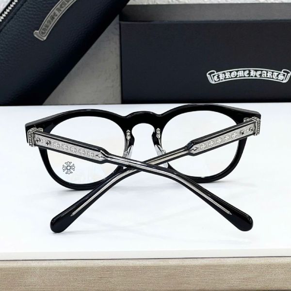 Mắt kính Chrome Hearts