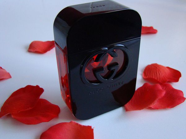 nuoc hoa nu gucci guilty black edp 75ml